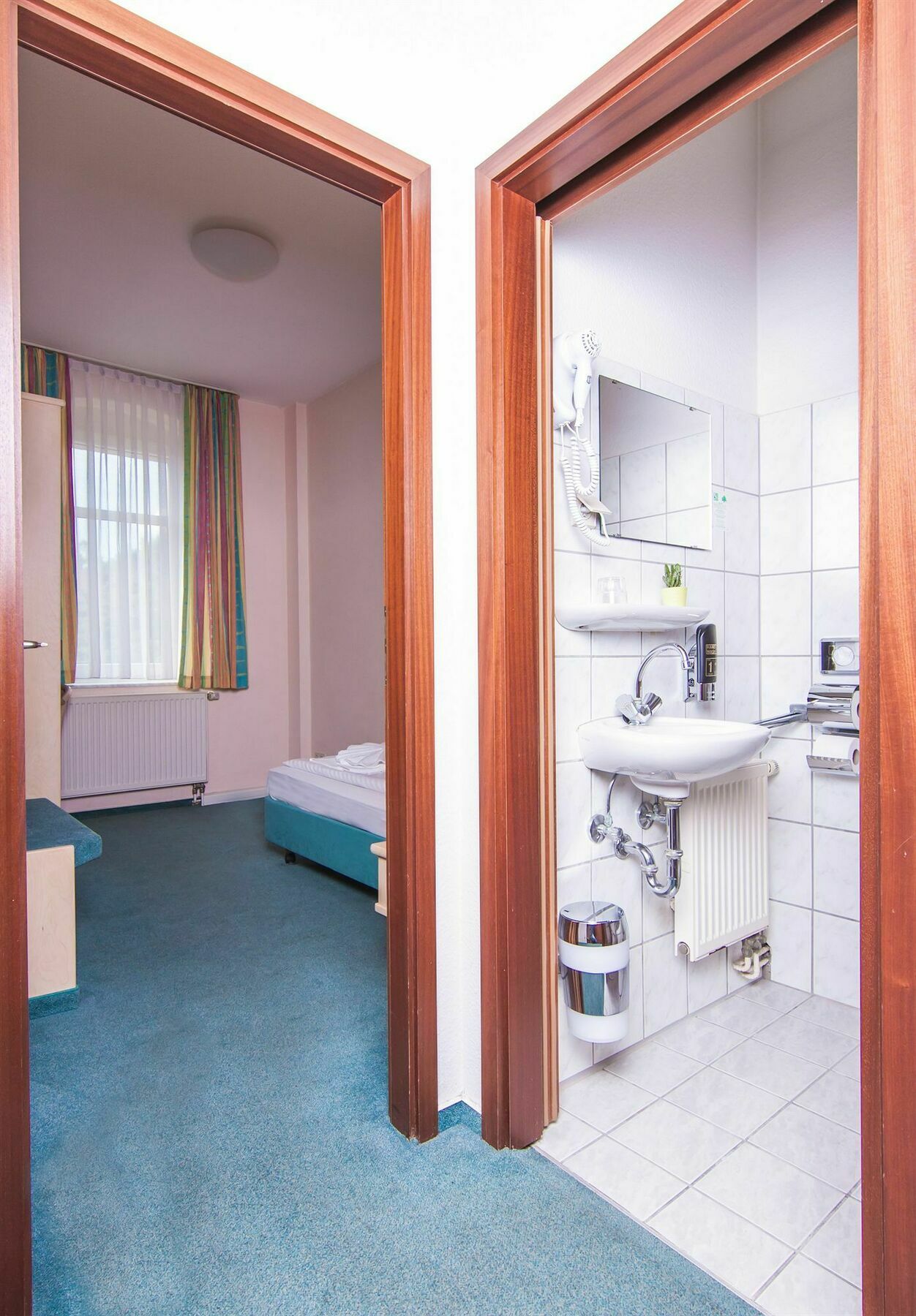 Hotel-Pension Odin Berlin Exterior photo