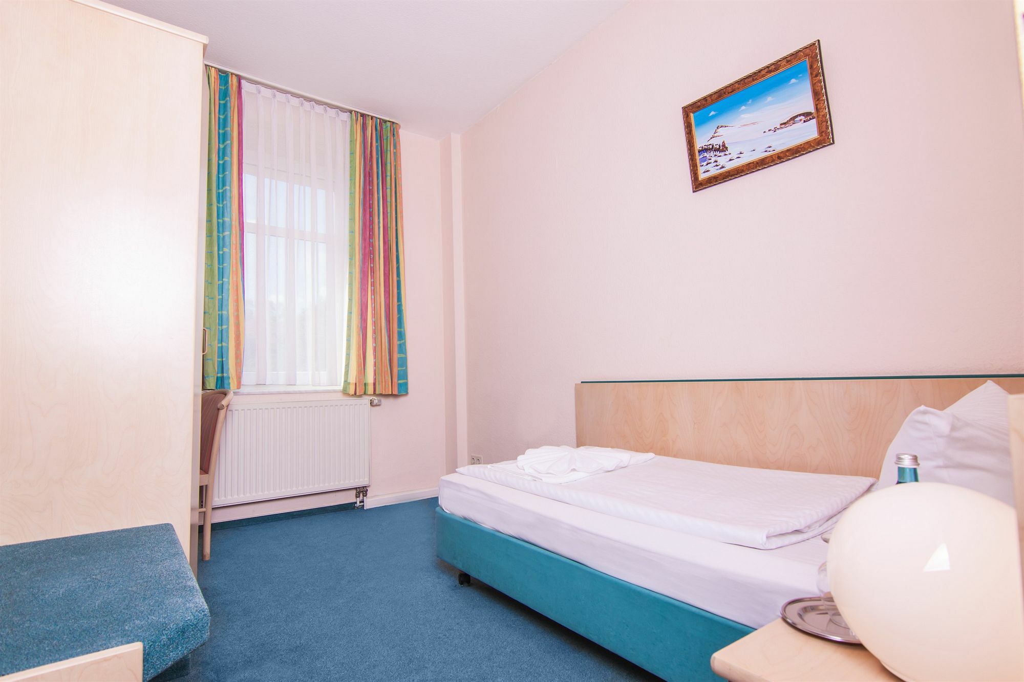 Hotel-Pension Odin Berlin Exterior photo